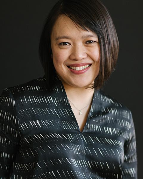 Headshot of Patricia Au smiling