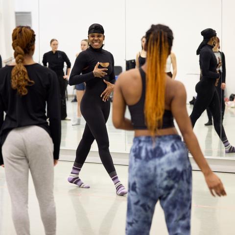 Ebony Williams and commercial dance students dancing 