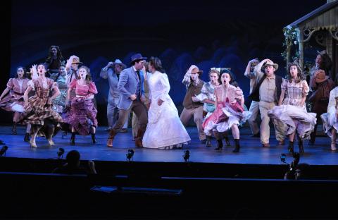 Oklahoma! cast performing at the Reagle Music Theater